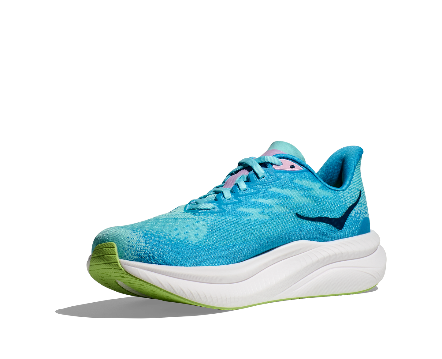 Hoka W Mach 6 (CSSW) - En snabb löparsko med skön dämpning. Blå/Vitt färg med lila och gröna detaljer.