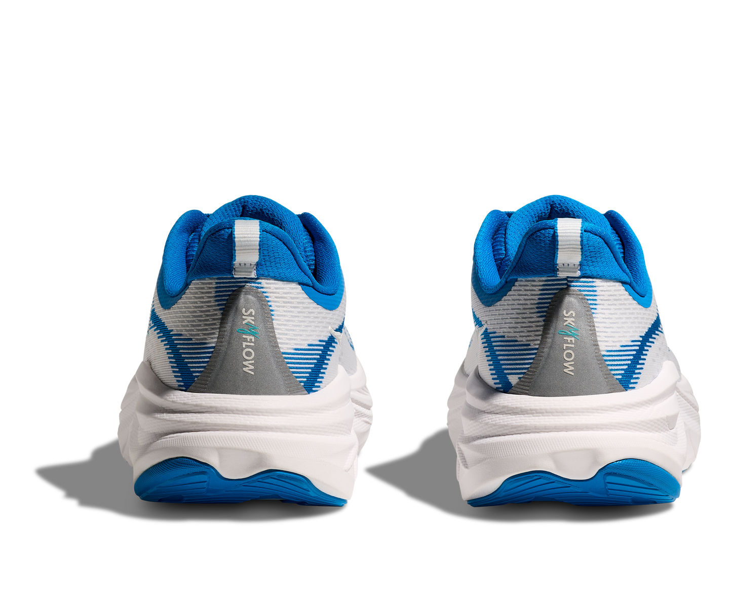 Hoka Skyflow M, löparskor i blå och vit färg. Dämpad och stabil sko som är gjord för asfalt och grusvägar. Köp hos oss, din Hoka specialist i Sverige!
