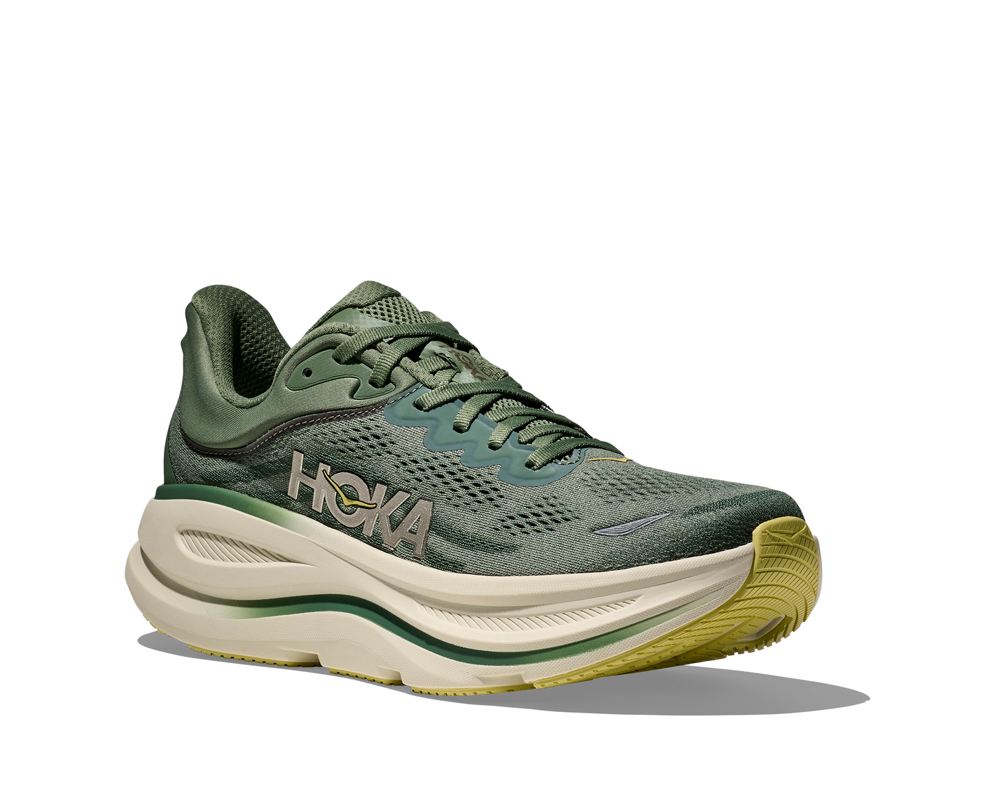 Hoka M Bondi 9, dämpad herrsko. Perfekt för en mjuk och skonsam löpning. Även en super bra arbetssko som avlastar kroppen under hela dagen. Här i grön nyans med beige sula och gula detaljer. Köp hos dina Hoka specialister i Sverige idag!