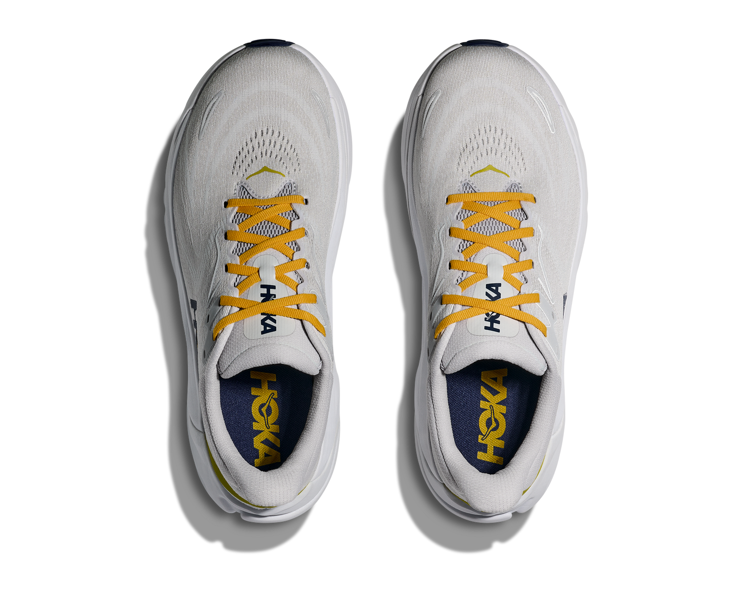 Hoka M Arahi 8