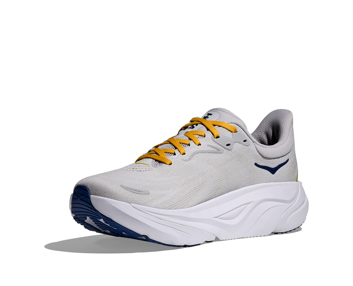 Hoka M Arahi 8