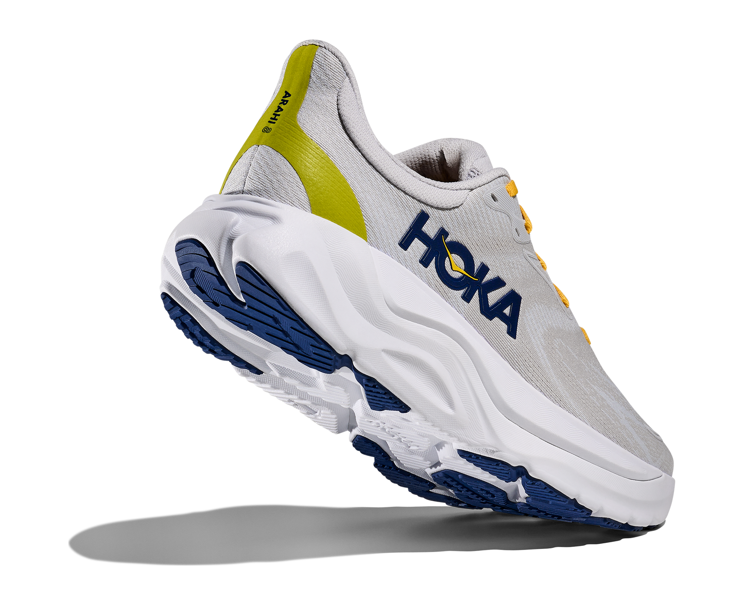 Hoka M Arahi 8