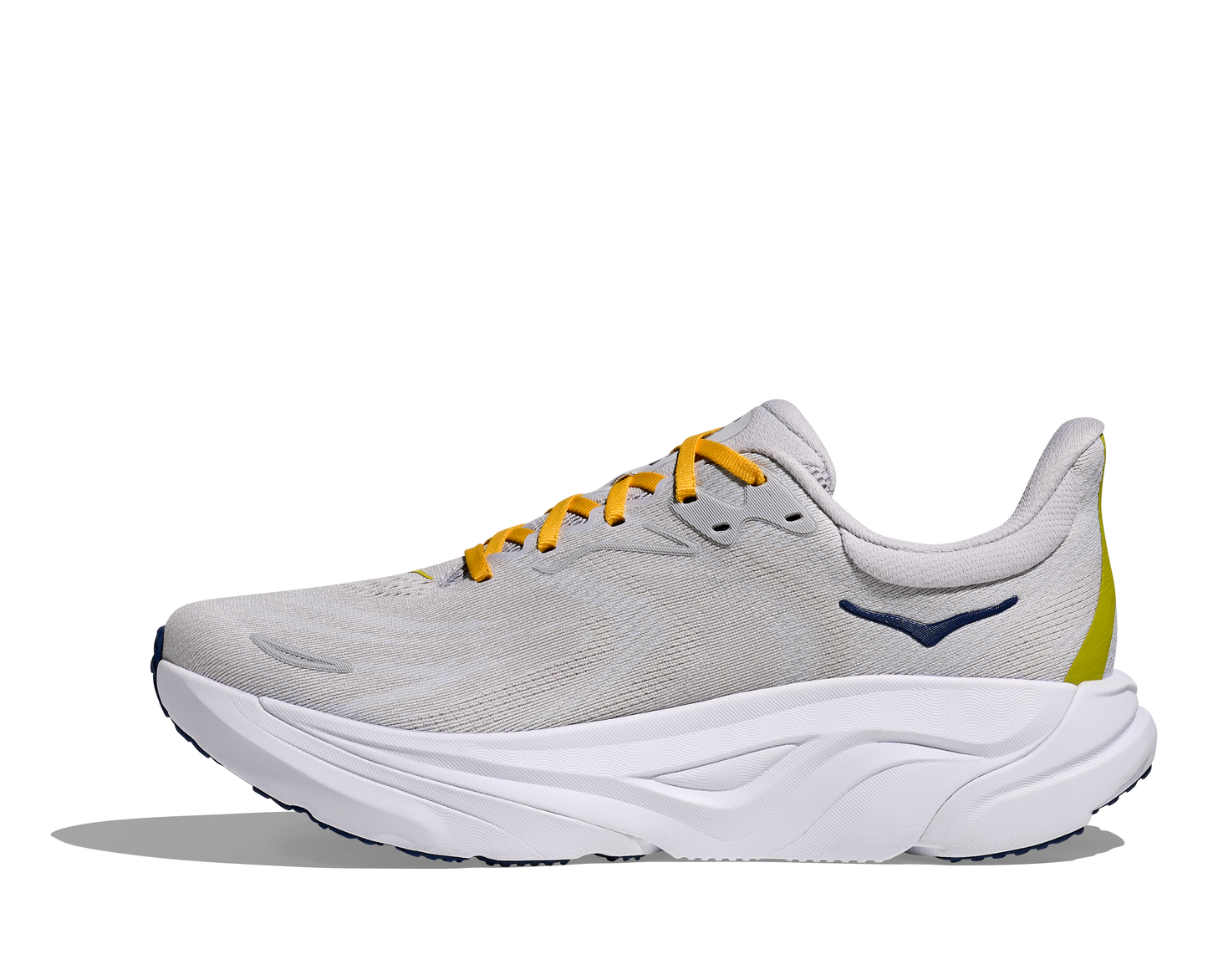 Hoka M Arahi 8