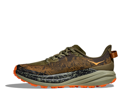 Hoka M Speedgoat 6 Wide - En terräng sko med god dämpning och utmärkt grep. Grön ochh Orange färg.