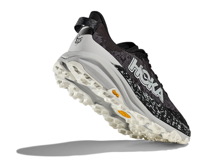 Hoka M Speedgoat 6 - En terräng sko med god dämpning och utmärkt grep. Grå/Svart/Vit färg.
