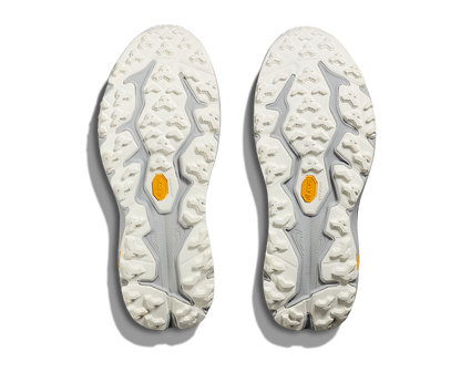Hoka M Speedgoat 6 - En terräng sko med god dämpning och utmärkt grep. Grå/Svart/Vit färg.