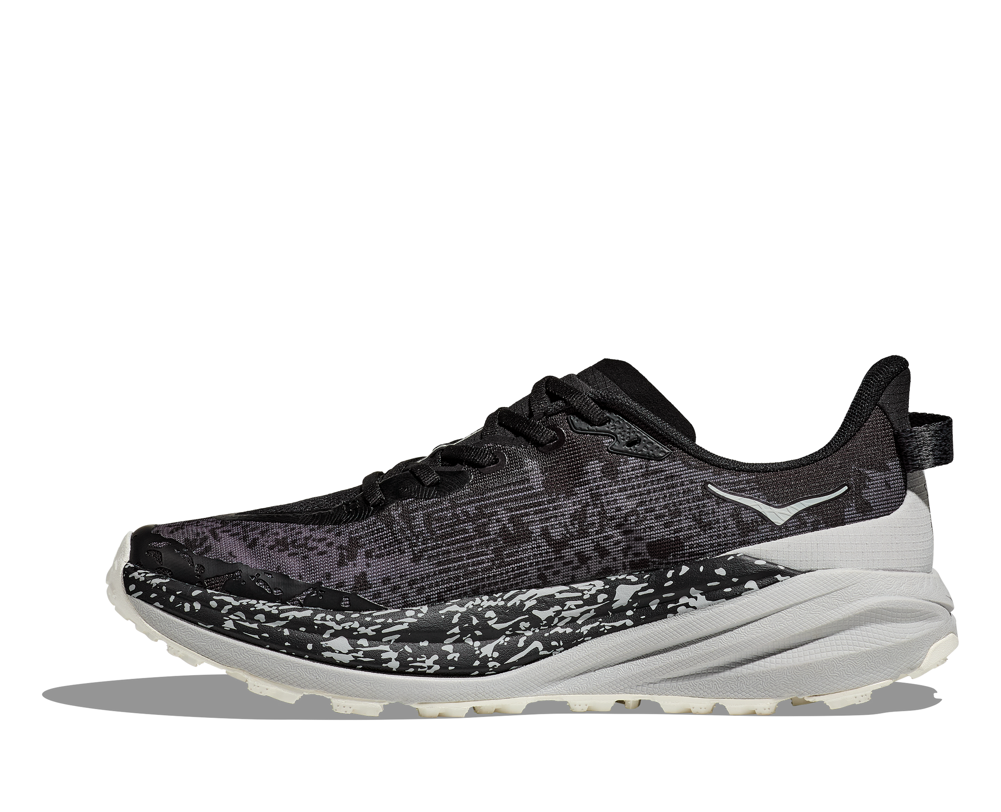Hoka M Speedgoat 6 - En terräng sko med god dämpning och utmärkt grep. Grå/Svart/Vit färg.