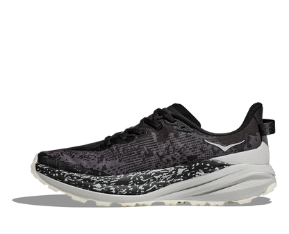 Hoka M Speedgoat 6 - En terräng sko med god dämpning och utmärkt grep. Grå/Svart/Vit färg.