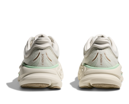 Hoka W Bondi 9, dämpad damsko. Perfekt för en mjuk och skonsam löpning. Även en super bra arbetssko som avlastar kroppen under hela dagen.  Här i grön, beige, gråa nyanser.  Köp hos dina Hoka specialister i Sverige idag!