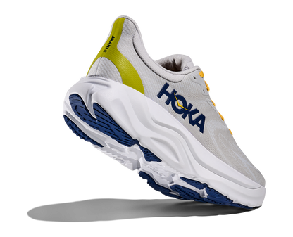 Hoka M Arahi 8