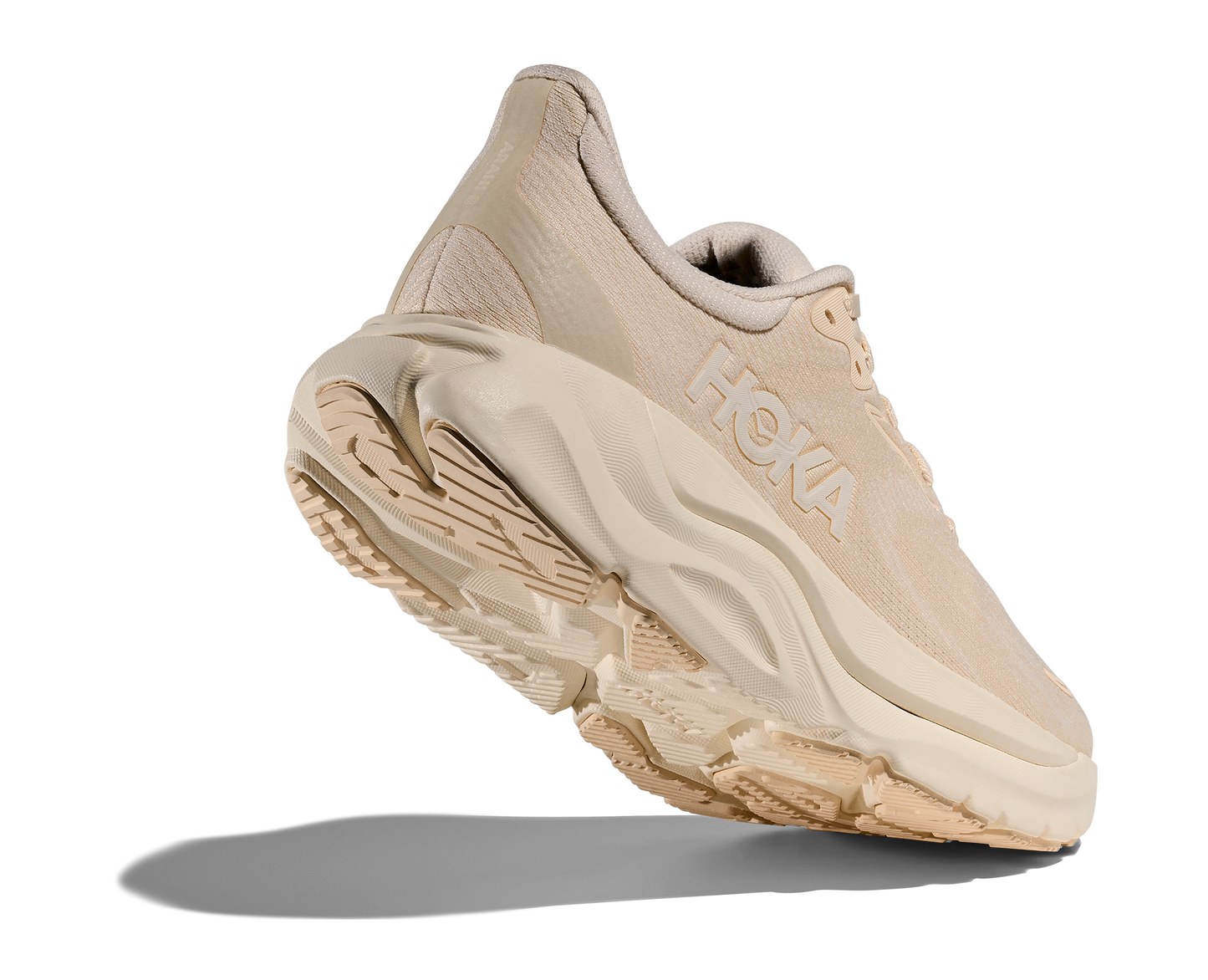 Hoka W Arahi 8