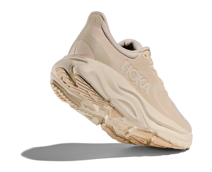 Hoka W Arahi 8