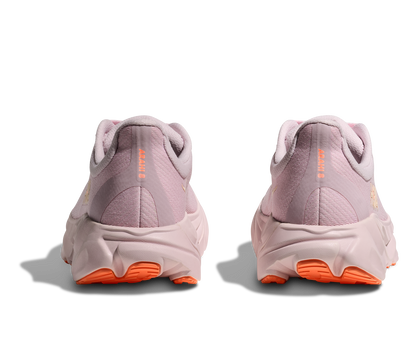 Hoka W Arahi 8