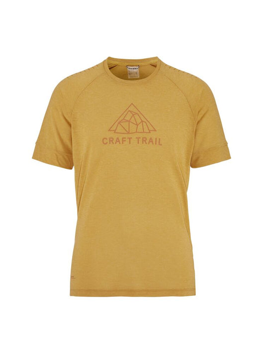 ADV Trail Wool SS Tee. Gul Tunn Löpar t-shirt i Ull-blandning för intensiv trail-löpning. Slits i sidor och regular fit för en avslappnad look. Tryck på bröstet.