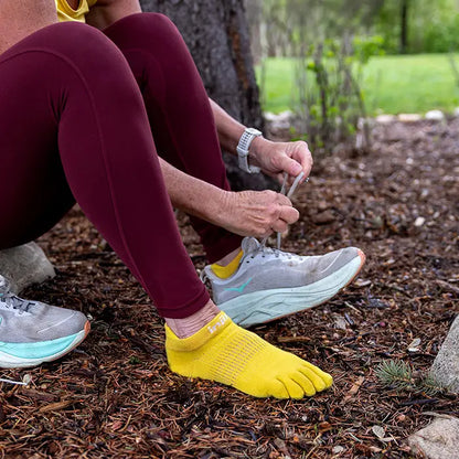 Injinji Run Lightweight No-show Lemon Women