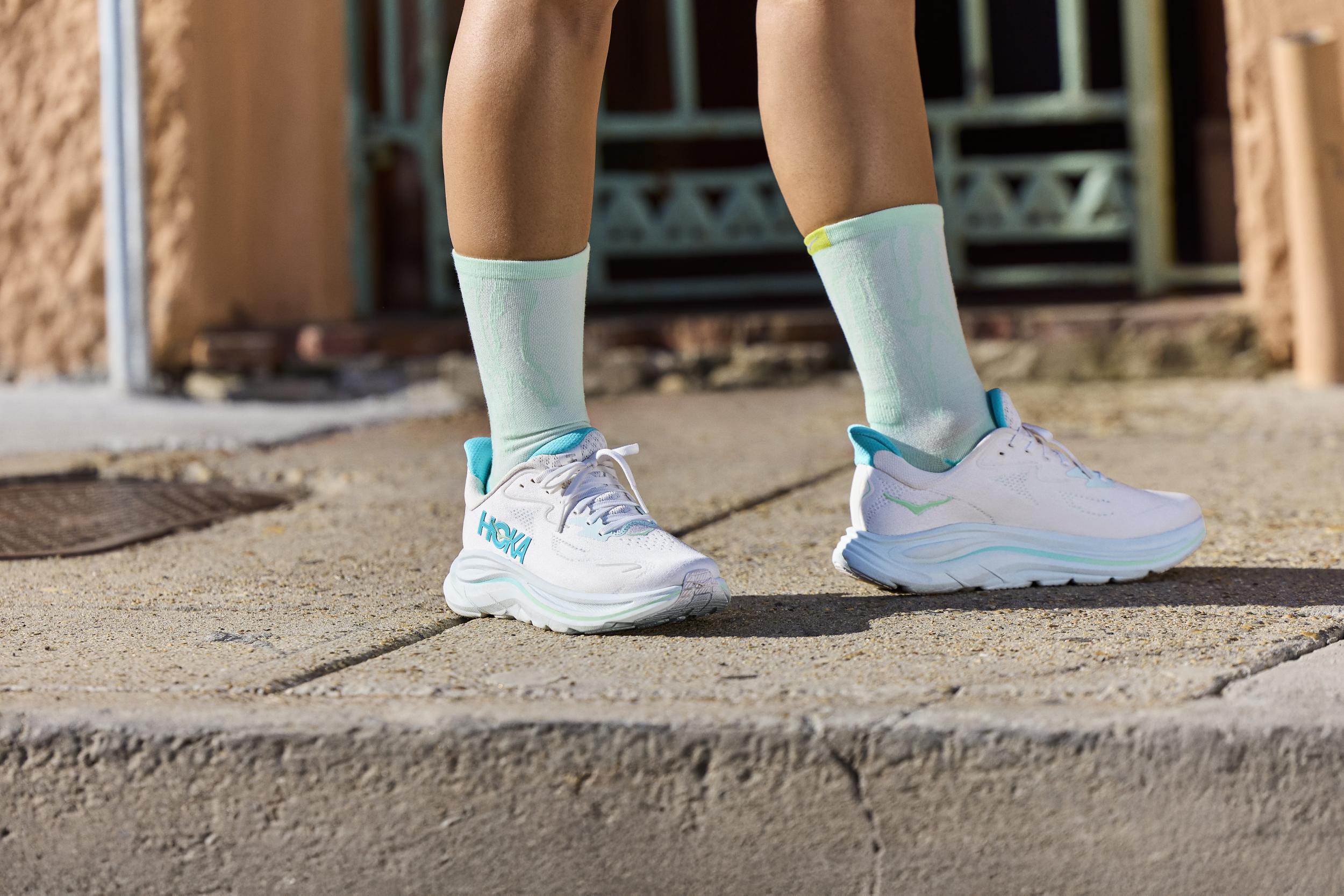 Hoka Rea - Löparskor - jobbskor - The Running Company