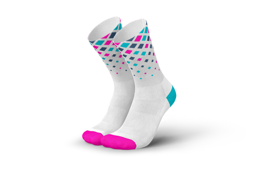 Incylence Running Crystals White Pink Cyan