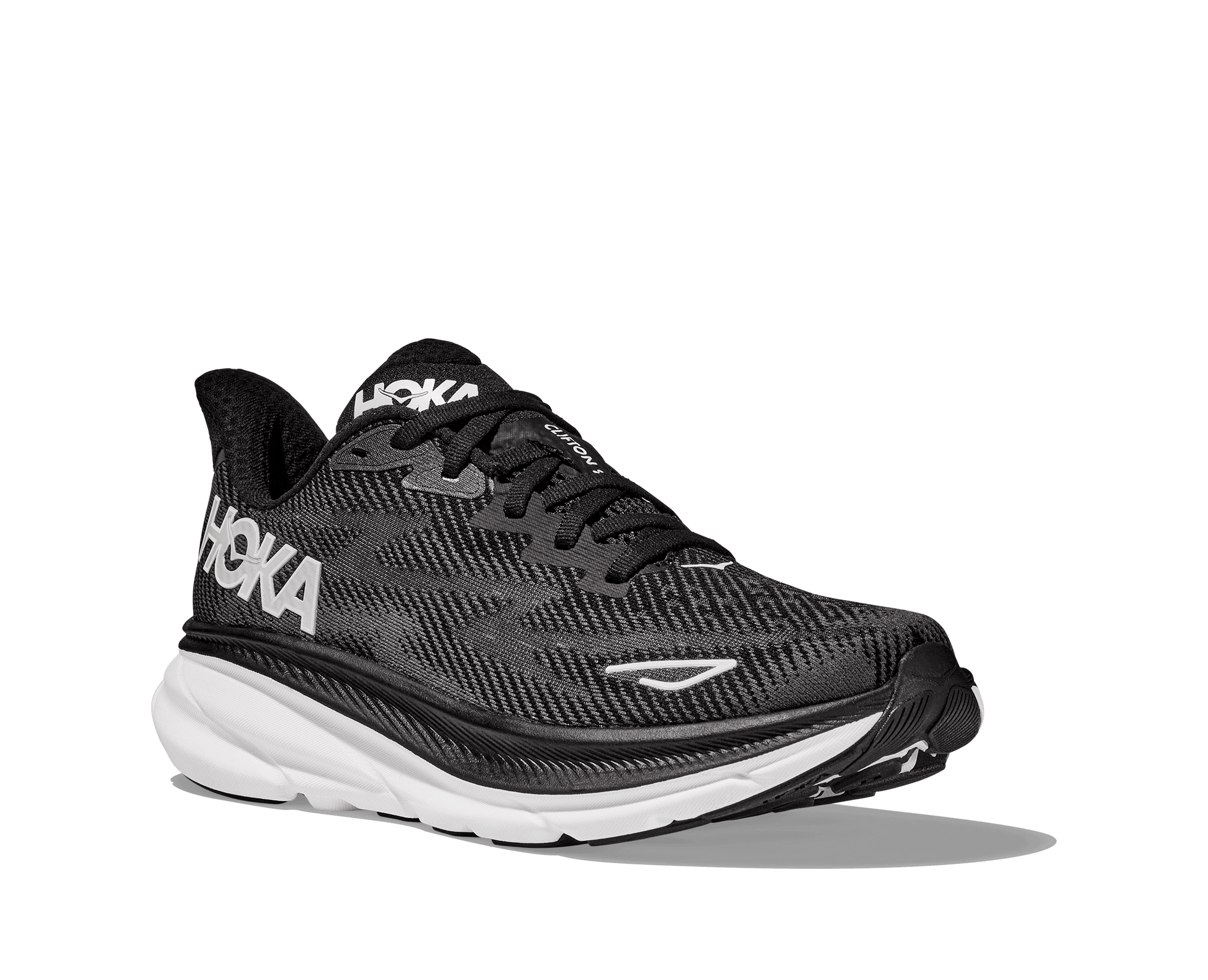 Hoka Clifton 9 Wide i modell dam. Svart vit i färgen som passar till allt. Löpsko men även perfekt som en skonsam vardagssneakers. Hos Hoka specialisterna i Sverige.