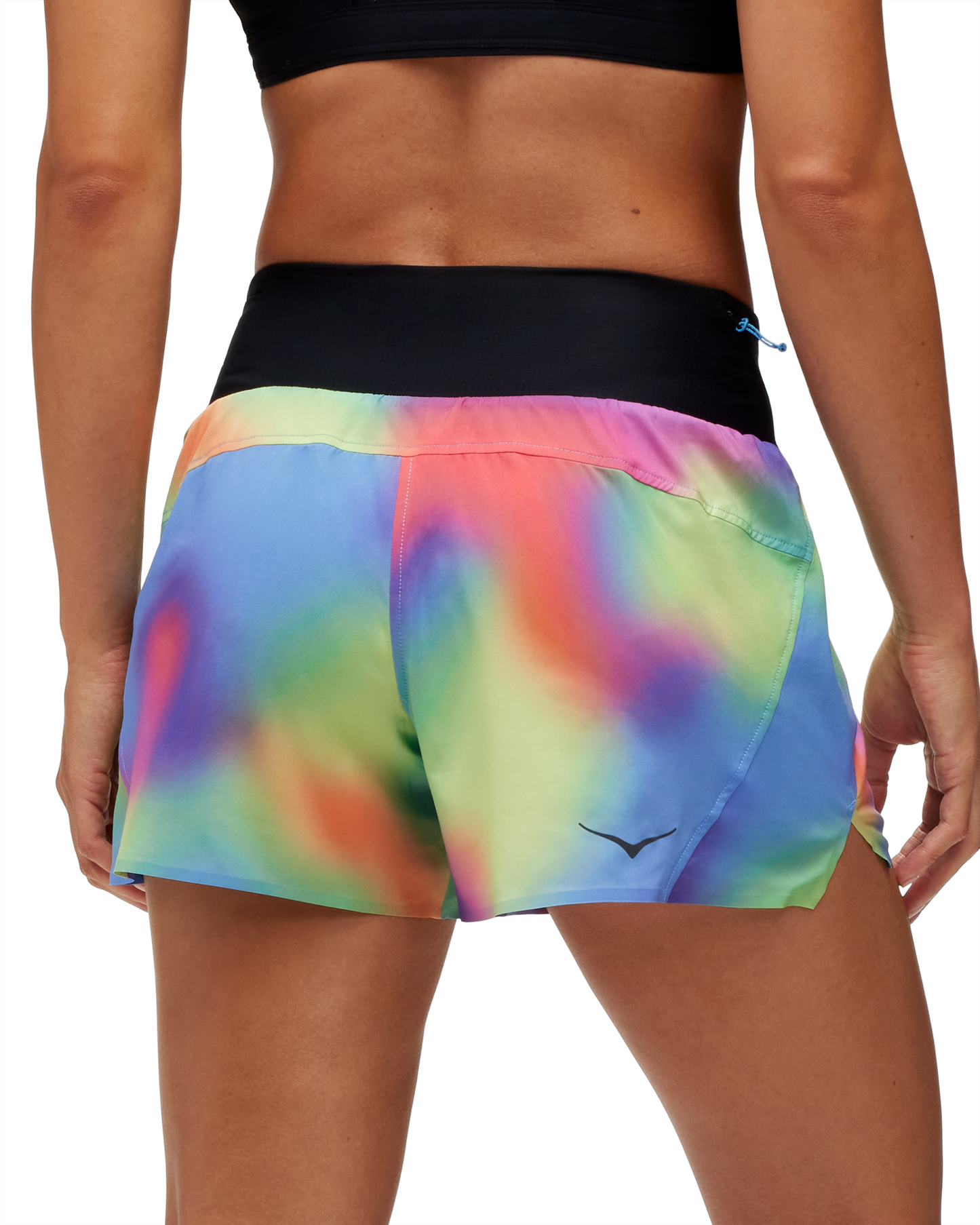 Hoka W 4" SHORT. Löparshorts i dammodell med multifärger. Hos Hoka specialisterna i Sverige